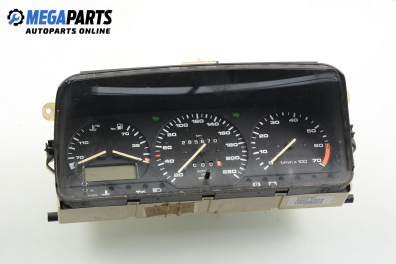 Instrument cluster for Volkswagen Passat (B3) 1.8, 90 hp, station wagon, 1993