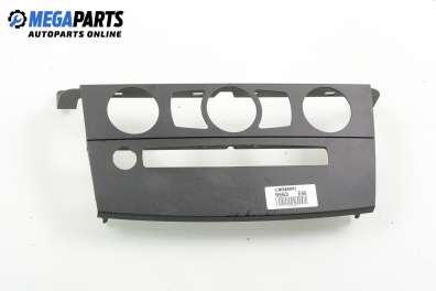 Central console for BMW 5 (E60, E61) 2.2, 170 hp, sedan, 2003