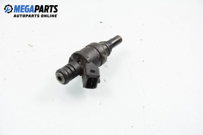 Gasoline fuel injector for BMW 5 (E60, E61) 2.2, 170 hp, sedan, 2003