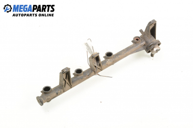 Fuel rail for Renault Megane I 1.6, 90 hp, sedan, 1997