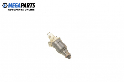 Gasoline fuel injector for Audi 80 (B4) 1.6, 101 hp, station wagon, 1994