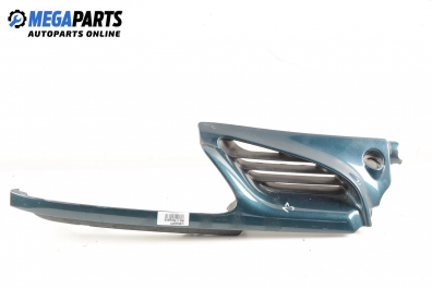 Grilă for Renault Megane I 1.4, 75 hp, hatchback, 5 uși, 1996, position: dreapta