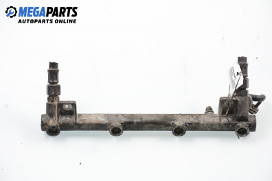 Fuel rail for Opel Astra F 1.8 16V, 116 hp, station wagon, 1996