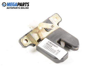 Trunk lock for Audi A4 (B5) 1.8, 125 hp, station wagon automatic, 1997