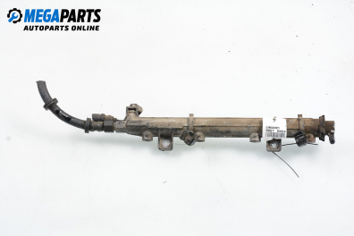 Fuel rail for Lancia Dedra 1.8 i.e., 101 hp, station wagon, 1995