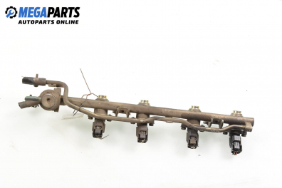 Fuel rail with injectors for Nissan Primera (P10) 1.6, 102 hp, hatchback, 1995