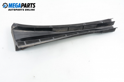 Capac sub ștergătoare for Audi 80 (B4) 2.0 16V, 137 hp, sedan, 1992, position: dreapta