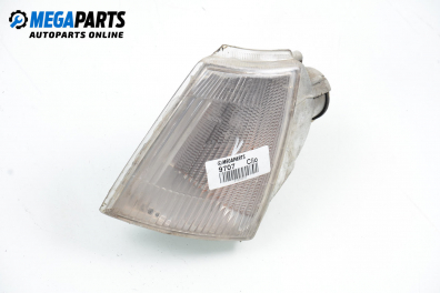 Blinker for Renault Clio I 1.9 D, 64 hp, 5 doors, 1993, position: left