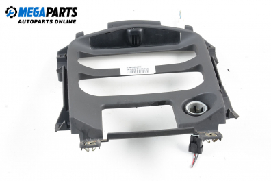 Central console for Nissan Primera (P12) 1.8, 115 hp, hatchback automatic, 2003