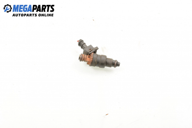 Gasoline fuel injector for Renault Espace II 2.0, 103 hp, 1994