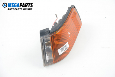 Blinklicht for Mazda 323 (BA) 1.7 D, 56 hp, sedan, 1994, position: links