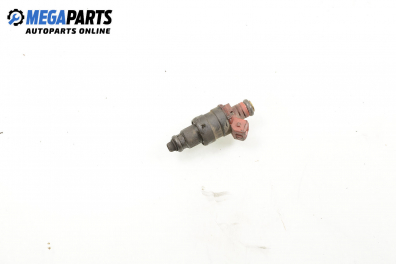 Gasoline fuel injector for Opel Vectra B 2.0 16V, 136 hp, sedan, 1996