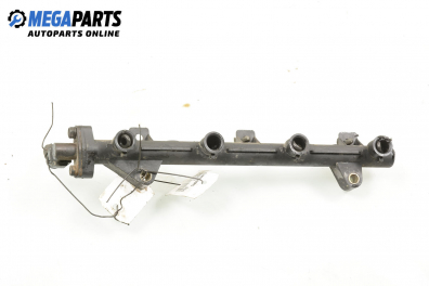 Fuel rail for Kia Rio 1.5 16V, 98 hp, station wagon, 2002