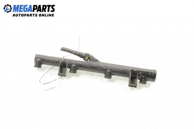 Fuel rail for Citroen Xsara Picasso 1.8 16V, 115 hp, 2000