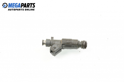 Gasoline fuel injector for Volkswagen Polo (6N/6N2) 1.4, 60 hp, 3 doors, 2001