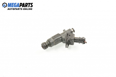 Gasoline fuel injector for Volkswagen Polo (6N/6N2) 1.4, 60 hp, 3 doors, 2001