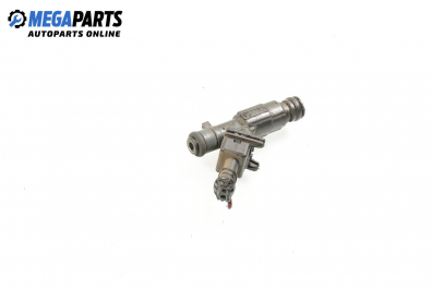 Gasoline fuel injector for Volkswagen Polo (6N/6N2) 1.4, 60 hp, 3 doors, 2001