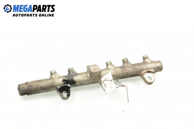 Fuel rail for Fiat Stilo 1.9 JTD, 115 hp, station wagon, 2003