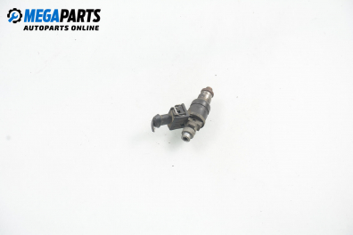 Gasoline fuel injector for Mercedes-Benz C-Class 202 (W/S) 1.8, 122 hp, sedan, 1994