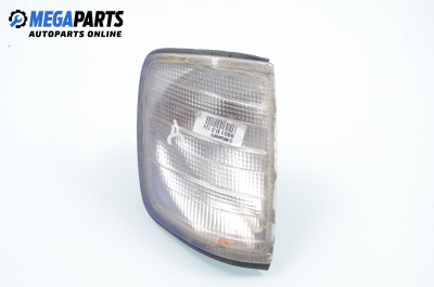 Blinklicht for Mercedes-Benz 124 (W/S/C/A/V) 2.3, 132 hp, combi, 1990, position: rechts