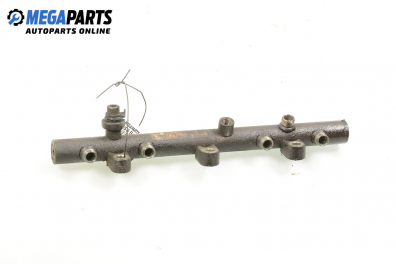 Fuel rail for Citroen Berlingo 2.0 HDI, 90 hp, truck, 2004