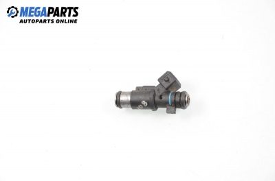 Gasoline fuel injector for Peugeot 206 1.4, 75 hp, hatchback, 2001