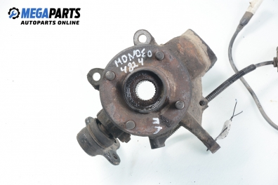 Knuckle hub for Ford Mondeo Mk II 2.0, 131 hp, station wagon, 1999, position: front - left
