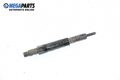 Diesel fuel injector for Ford Mondeo Mk III 2.0 TDCi, 130 hp, station wagon, 2001