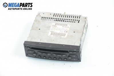 CD player pentru Peugeot 307 1.6 16V, 109 cp, hatchback, 5 uși, 2001 № 96 466 541 XT