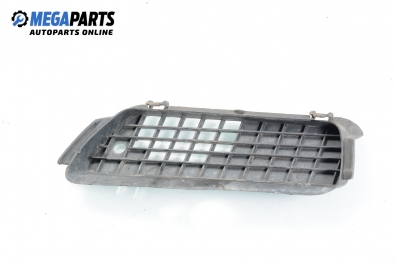 Bumper grill for Volkswagen Golf III 1.9 TD, 75 hp, 3 doors, 1992, position: right