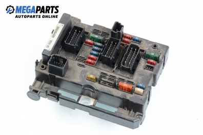 Fuse box for Peugeot 307 2.0 HDi, 107 hp, hatchback, 5 doors, 2004 № 9650664080