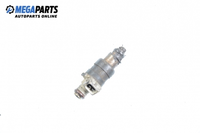 Duza benzină pentru Volvo S40/V40 2.0 T, 160 cp, combi, 1998 № Siemens Deka 9179379