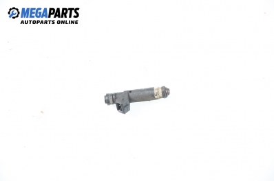 Gasoline fuel injector for Renault Clio II 1.4, 75 hp, sedan, 2005