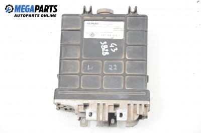 ECU pentru Volkswagen Golf III 1.6, 101 cp, 5 uși, 1996 № Siemens 5WP4 206