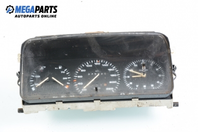 Bloc instrumente de bord pentru Volkswagen Passat (B3) 1.6, 75 cp, combi, 1988