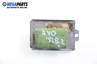 Blower motor resistor for Audi 80 (B4) 2.0 16V, 140 hp, station wagon, 1993