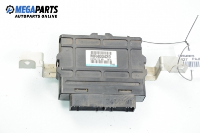 ABS control module for Mitsubishi Pajero III 3.2 Di-D, 165 hp, 5 doors automatic, 2001 № MR400420