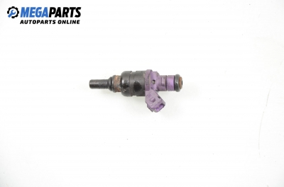 Gasoline fuel injector for Mercedes-Benz C-Class 203 (W/S/CL) 2.0 Kompressor, 163 hp, coupe, 2001