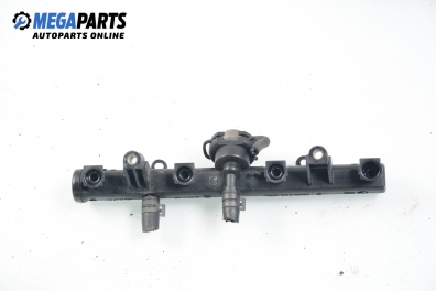 Fuel rail for Seat Ibiza (6K) 1.4, 60 hp, hatchback, 5 doors, 2001