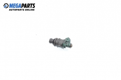 Gasoline fuel injector for Volvo S40/V40 1.8, 122 hp, sedan, 2000