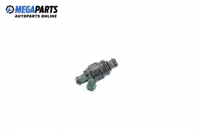 Gasoline fuel injector for Volvo S40/V40 1.8, 122 hp, sedan, 2000