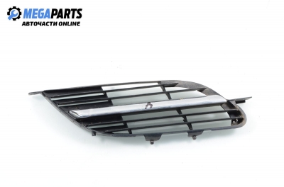 Bumper grill for Nissan Almera Tino 2.2 DI, 115 hp, 2000, position: right