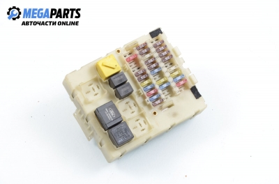 Fuse box for Ford Focus 1.8 16V, 115 hp, hatchback, 5 doors, 2000