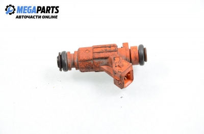 Gasoline fuel injector for Peugeot 307 1.6, 109 hp, hatchback, 2001