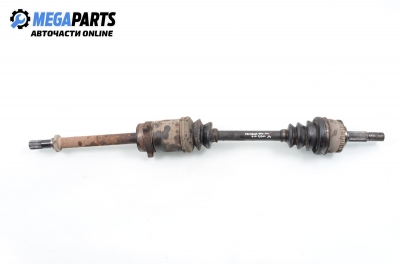 Driveshaft for Nissan Primera 2.0 16V, 115 hp, sedan, 1996, position: right