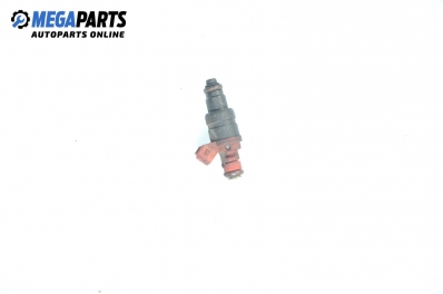 Gasoline fuel injector for Mercedes-Benz C-Class 202 (W/S) 2.3, 150 hp, station wagon automatic, 1996