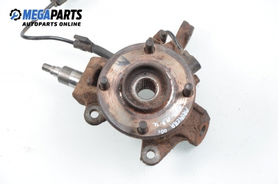 Knuckle hub for Nissan Primera 2.0 TD, 90 hp, station wagon, 2000, position: front - left