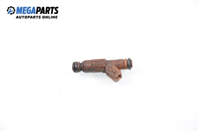 Gasoline fuel injector for Volvo S80 2.8 T6, 272 hp automatic, 2000