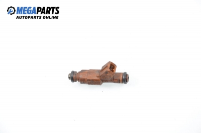 Gasoline fuel injector for Volvo S80 2.8 T6, 272 hp automatic, 2000