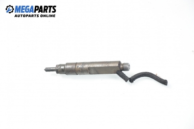 Duza diesel pentru Volkswagen Passat (B5; B5.5) 1.9 TDI 4motion, 110 cp, sedan, 2000 № 028 130 201 T